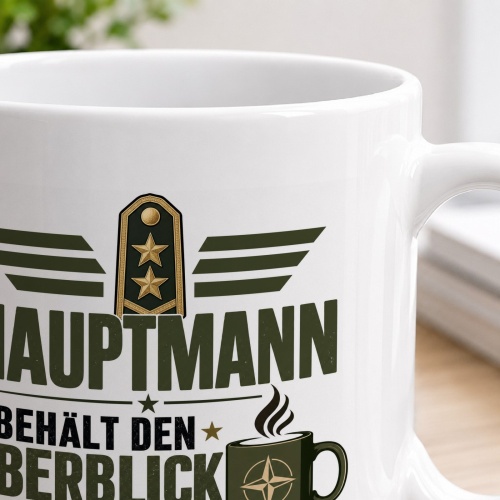 Tasse »Hauptmann behält den Überblick«