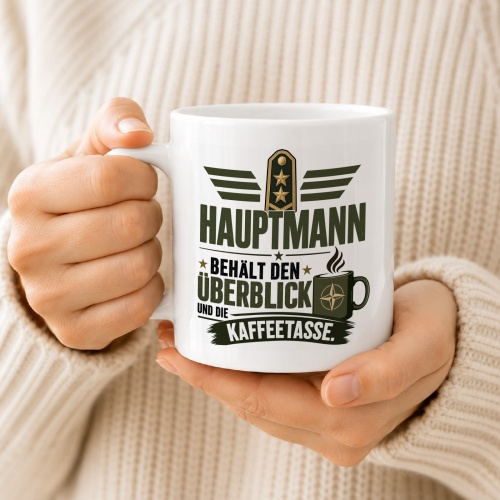 Tasse »Hauptmann behält den Überblick«