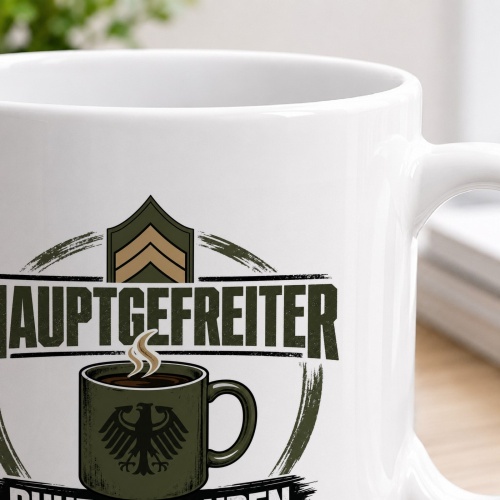 Tasse »Hauptgefreiter – Ruhe bewahren und Kaffee trinken«