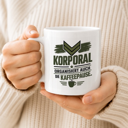 Tasse »KORPORAL organisiert auch die Kaffeepause«