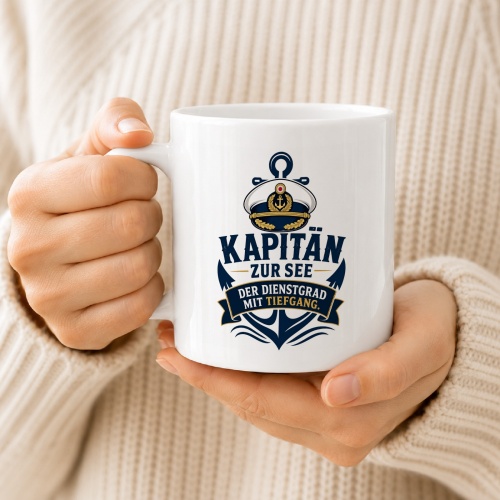 Tasse »Kapitän zur See – Der Dienstgrad mit Tiefgang«