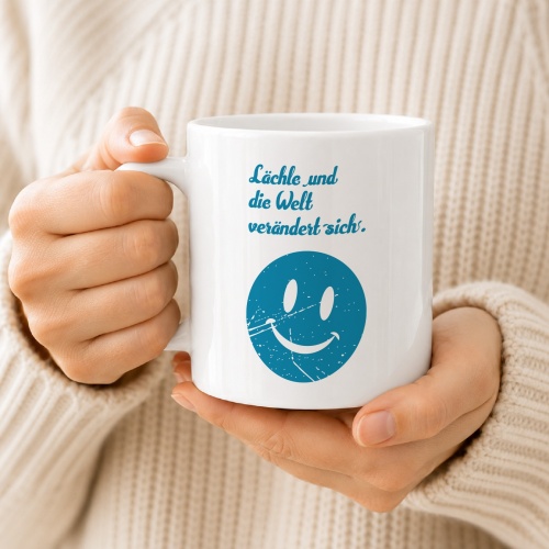Tasse »Lächle und die Welt verändert sich«