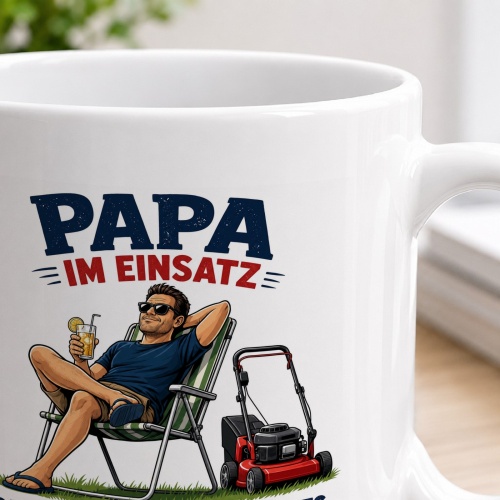 Tasse »Papa im Einsatz – Die Aufsicht läuft bereits«