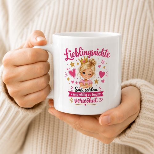 Tasse »Lieblingsnichte – Süß, schlau & verwöhnt«