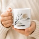 Tasse mit Berglandschaft
