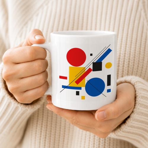 Tasse mit geometrischem abstraktem Motiv