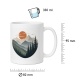 Tasse mit Berglandschaft-Motiv