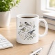 Tasse mit Vogelmotiv
