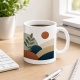 Tasse mit abstraktem Landschaftsmotiv