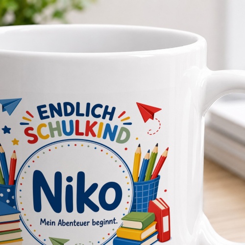 Tasse »Endlich Schulkind Niko Mein Abenteuer beginnt.«