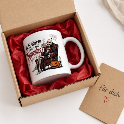 Tasse »Ich warte nur auf November«