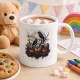Tasse mit Rabenmotiv